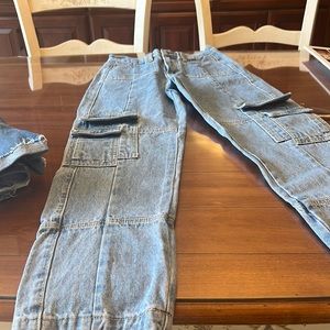PRINCESS POLLY LIONESS DENIM CARGO JEANS.  SIZE XS.